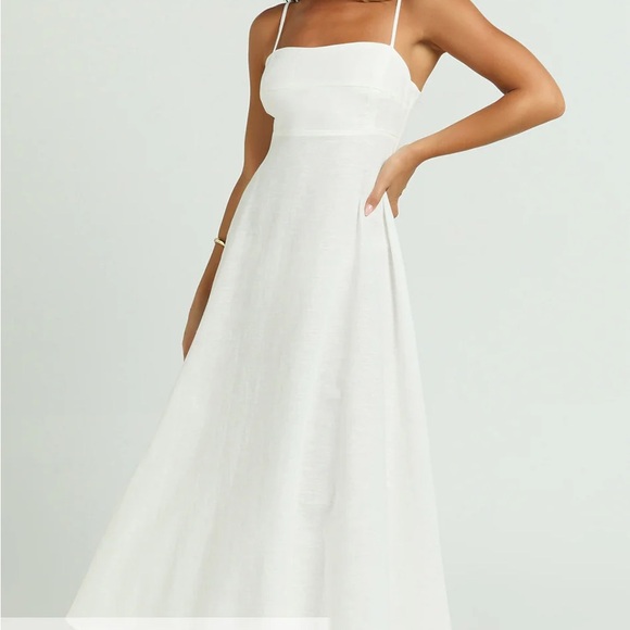 Showpo. Dresses & Skirts - NWT Showpo White Linen Midi Dress